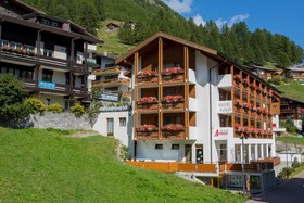 Artemis Easy Stay Hotel