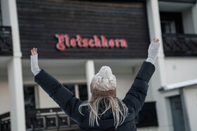 Waldhotel Fletschhorn - Panoramic Retreat in Saas Fee