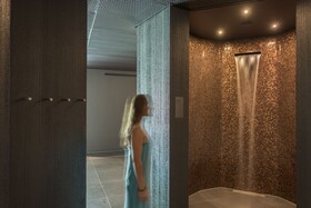 Wellness Hostel 4000