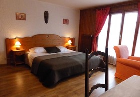Shed. Hotel