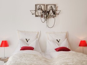 Backstage Hotel Serviced Apartments