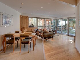 Backstage Hotel Serviced Apartments