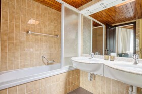 Hotel & Solebad Arca