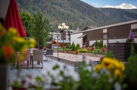 Hotel & Solebad Arca