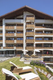 Swiss Alpine Hotel Allalin