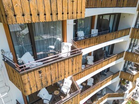 Swiss Alpine Hotel Allalin