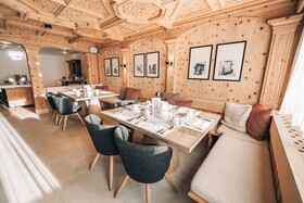 Swiss Alpine Hotel Allalin