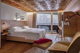 Swiss Alpine Hotel Allalin
