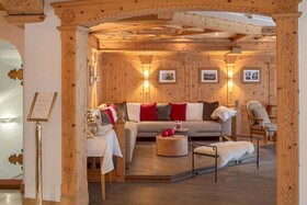 Swiss Alpine Hotel Allalin
