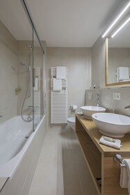 Swiss Alpine Hotel Allalin