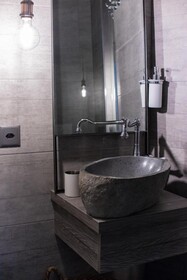 Seven Boutique Hotel