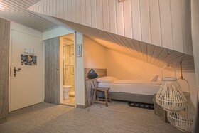 Seven Boutique Hotel