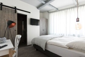 Seven Boutique Hotel