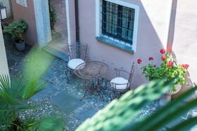 Seven Boutique Hotel