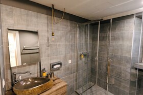 Seven Boutique Hotel