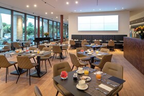 Hotel & Lounge Lago Maggiore