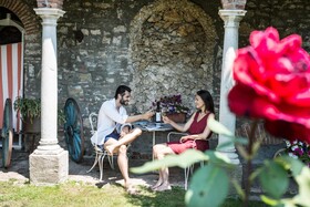 International au Lac