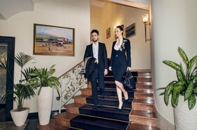 International au Lac