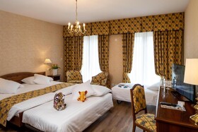 International au Lac