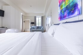 Lac Hotel