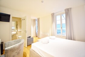 Lac Hotel