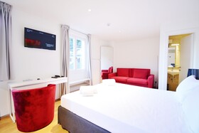 Lac Hotel