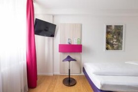 Fred Hotel Zürich Hauptbahnhof & Guest House