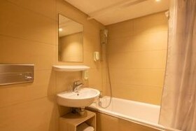 Fred Hotel Zürich Hauptbahnhof & Guest House