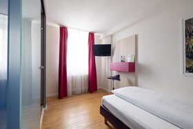 Fred Hotel Zürich Hauptbahnhof & Guest House