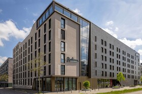 Radisson Hotel & Suites Zurich
