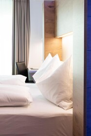 Jet Hotel Zurich Airport