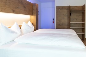 Jet Hotel Zurich Airport