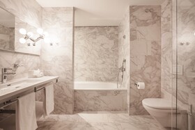 EMA House Hotel Suites