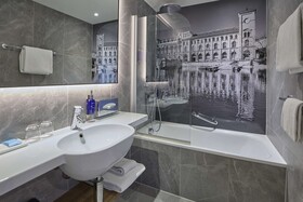 Radisson Blu Hotel, Zurich Airport