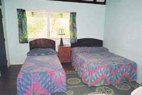 Gina's Garden Lodges