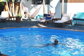 White House Apartments