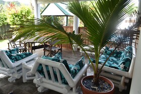 White House Apartments