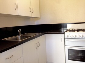 White House Apartments