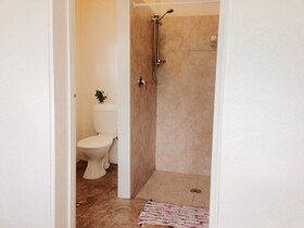 White House Apartments