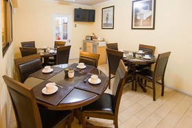Victoria Hotel