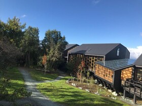 Hotel & Cava Estancia Rilán