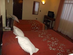 Hotel Barros Arana
