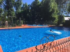 Cabanas y Camping Playa Hermosa