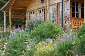 Mallin Colorado Ecolodge