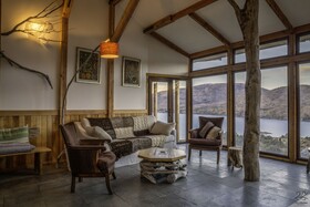 Mallin Colorado Ecolodge