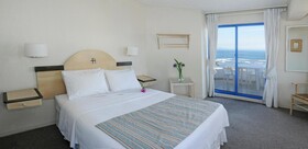 MR. Mar Suites