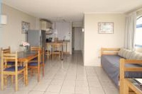 MR. Mar Suites