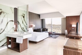 AC Hotel Santiago Costanera Center
