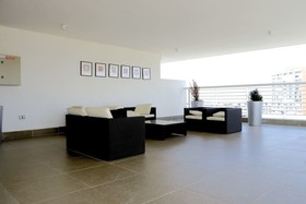 Carmelitas Contemporary II