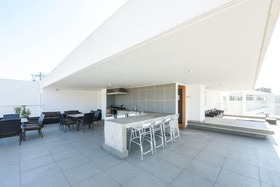 Carmelitas Contemporary II